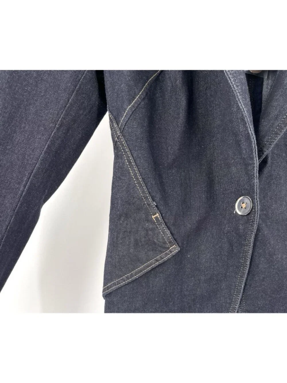 WHBM Women's Dark Vancouver Rinse Editor Denim Blazer NWT Size 4 - Picture 3 of 6